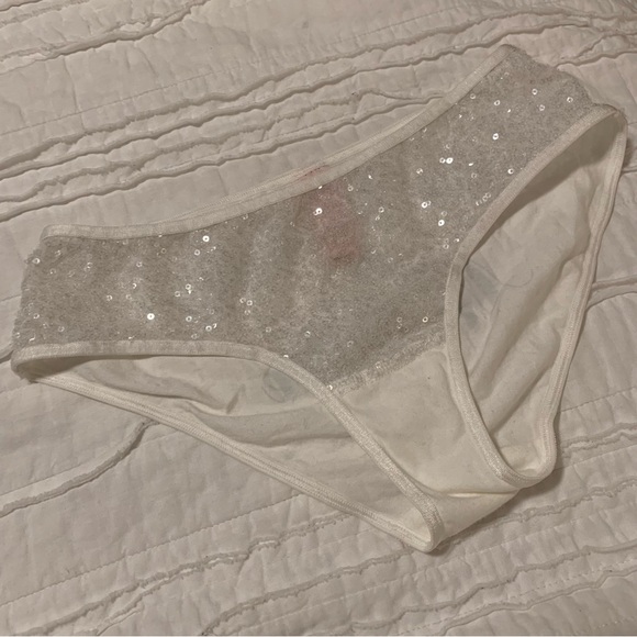 VS vintage “meet me under the mistletoe” sequin Christmas panty - Picture 3 of 5